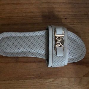 Women’s size 7 Versace thong sandals